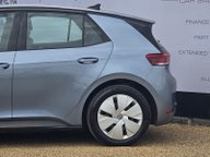 Volkswagen ID.3 LIFE 6