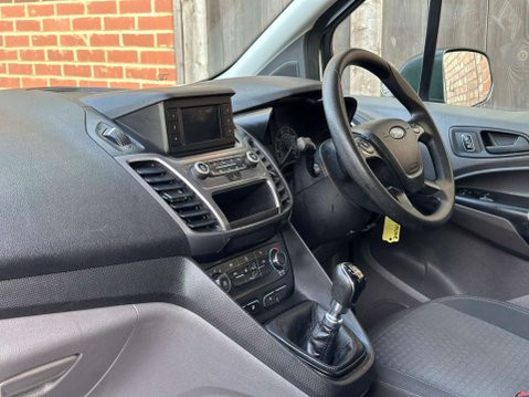 Ford Transit Connect 1.5 230 EcoBlue Trend Crew Van L2 Euro 6 (s/s) 6dr 25