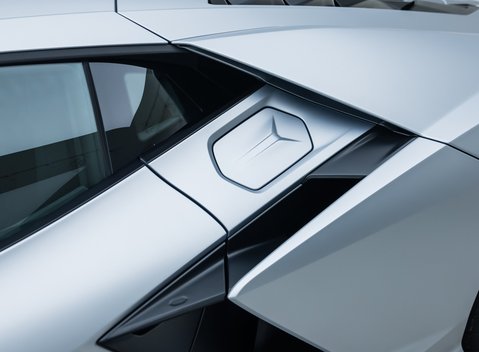 Lamborghini Revuelto 39