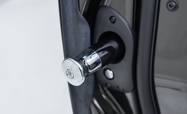 Rolls-Royce Cullinan Series II BLACK BADGE 35