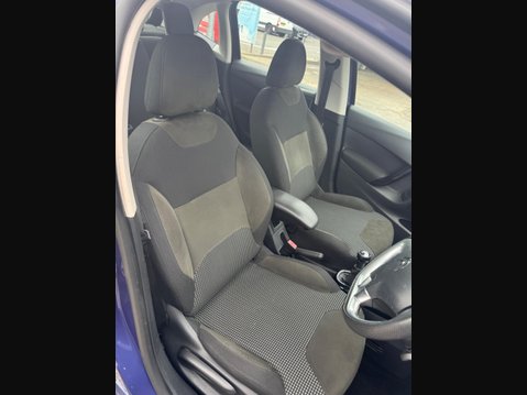 Citroen C3 1.2 PureTech Exclusive Euro 6 (s/s) 5dr 11