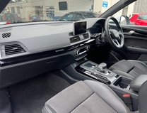 Audi Q5 2.0 TFSI S line SUV 5dr Petrol S Tronic quattro Euro 6 (s/s) (252 ps) 18