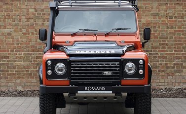 Land Rover 110 Adventure 28