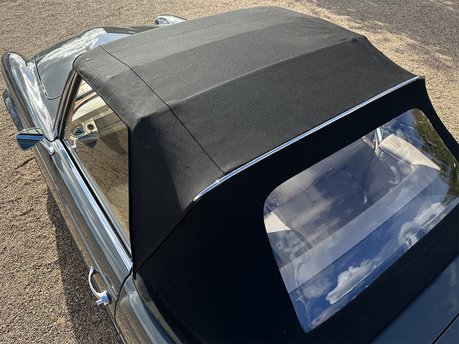 Mercedes-Benz SL Series 230 SL 39