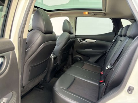 Nissan Qashqai 1.3 Qashqai Tekna DiG-T 5dr 57