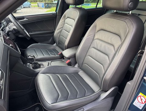 Volkswagen Tiguan 2.0 Tiguan R-Line TDI Semi-Auto 5dr 40