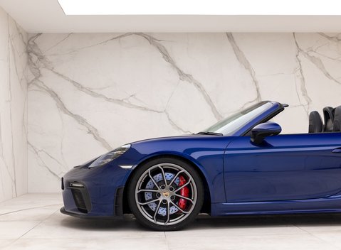 Porsche 718 Boxster Spyder 26
