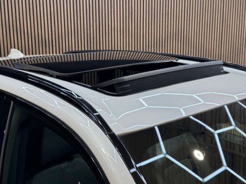 BMW X5 4.4 X5 M50i Auto 4WD 5dr 14