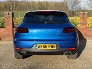 Porsche Macan 2.0 Macan Semi-Auto 4WD 5dr 16