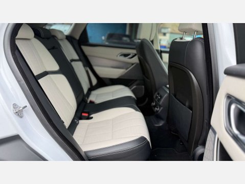 Land Rover Range Rover Velar 3.0 Range Rover Velar R-Dynamic HSE P380 Auto 4WD 5dr 13