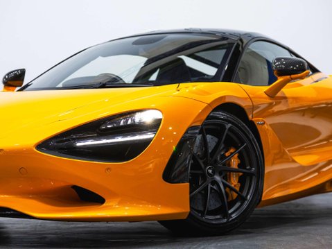 McLaren 750 4.0T V8 Coupe 2dr Petrol SSG Euro 6 (s/s) (750 ps) 19