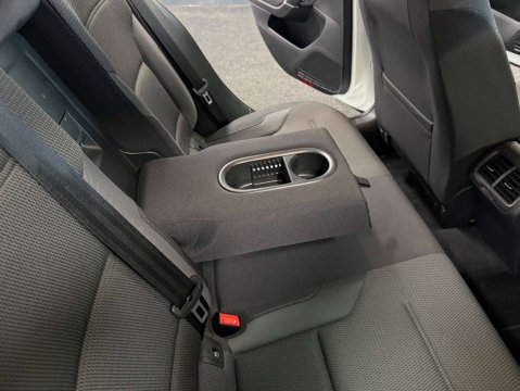 Volkswagen Golf 1.5 Golf Match TSi Evo 5dr 31