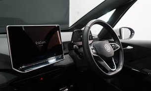 Volkswagen ID.3 PRO S MATCH 77kWh Adaptive Cruise iQ LED lights Heated Steering Wheel 28