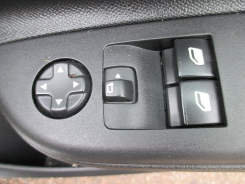 Vauxhall Corsa 1.2 Turbo SE Premium Euro 6 (s/s) 5dr 28
