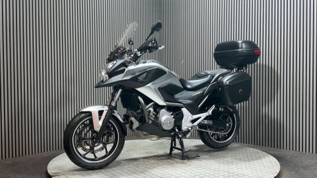 Honda NC700 2012 ONLY 18K FULL LUGGAGE MANUAL NEW MOT A2 700CC 5