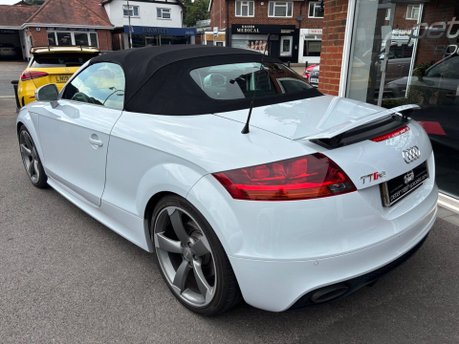 Audi TT 2.5 TFSI Roadster 2dr Petrol Manual quattro Euro 5 (340 ps) 33