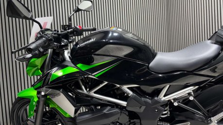 Kawasaki Z 2023 125CC NAKED BIKE MOT 10/27 WARRANTY SERVICED 1 OWNER 15