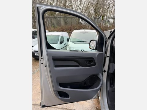 Peugeot Expert 2.0 BlueHDi 1400 Professional Long Panel Van 6dr Diesel Manual LWB Euro 6 ( 41