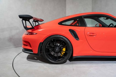 Porsche 911 GT3 RS PDK. FULL PSH. SPORTS CHRONO PACKAGE. PCCBS. LAVA ORANGE PAINTWORK. 9
