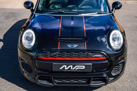 Mini Hatch 2.0 John Cooper Works Auto 3dr 19