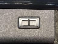 Bentley Bentayga 4.0 V8 SUV 5dr Petrol Auto 4WD Euro 6 (s/s) (550 ps) 42