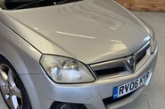 Vauxhall Tigra 1.4i 16v Exclusiv Convertible 2dr Petrol Manual (a/c) (146 g/km, 89 bhp) 39