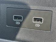 Renault Trafic LH30 Advance 150ps dCi Panel Van 25