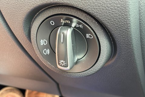 Volkswagen Amarok V6 258 Tdi DSG Aventura Black Edition 4Motion with Roller Shutter 31