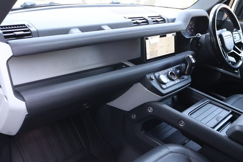 Land Rover Defender 110 D250 HARD TOP SE MHEV styled by Seeker BIG SPEC 24