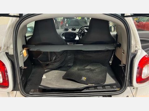 Smart Fortwo Coupe 1.0 Passion Twinamic Euro 6 (s/s) 2dr 9