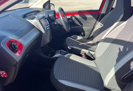 Toyota Aygo VVT-I X-TREND X-SHIFT 5 DOOR AUTO 24