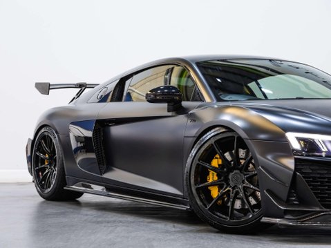 Audi R8 5.2 FSI V10 Coupe 2dr Petrol S Tronic Euro 6 (s/s) (540 ps) 9