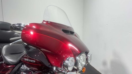 Harley-Davidson Touring 1745 FLHTK ELECTRA GLIDE ULTRA LIMITED 2018 28K MOT CRUISER 17