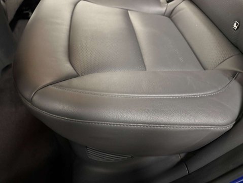 Hyundai IONIQ 1.6 IONIQ Premium SE FHEV Semi-Auto 5dr 38