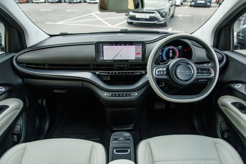 Fiat 500e LA PRIMA 3