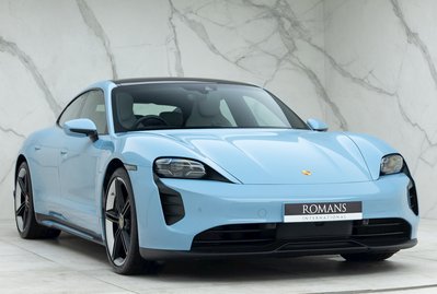 Porsche Taycan 4S
