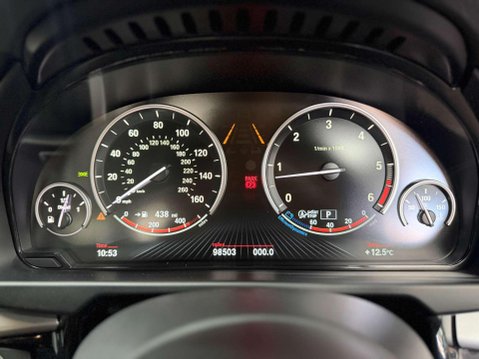 BMW X5 3.0 30d SE SUV 5dr Diesel Auto xDrive Euro 6 (s/s) (258 ps) 28