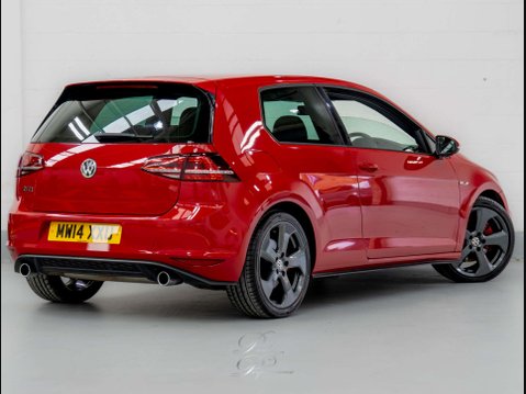 Volkswagen Golf 2.0 Golf GTi Semi-Auto 3dr 7