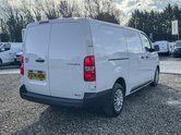 Toyota Proace LWB L2H1 [SOLD MT] Low Roof Icon Air Con Navigation Sensors EURO 6 42