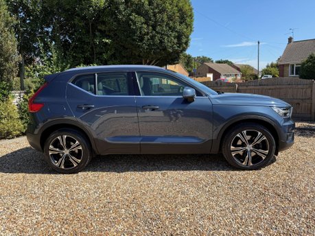 Volvo XC40 2.0 D4 Inscription Pro Auto AWD Euro 6 (s/s) 5dr 5