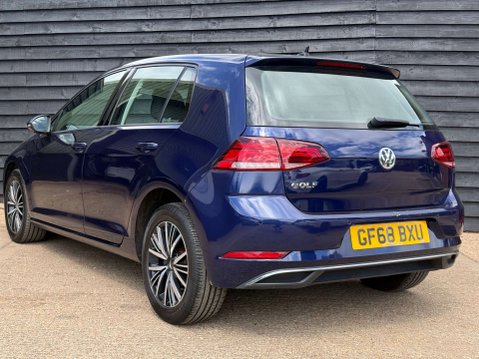Volkswagen Golf 1.0 Golf SE Nav TSi 5dr 9