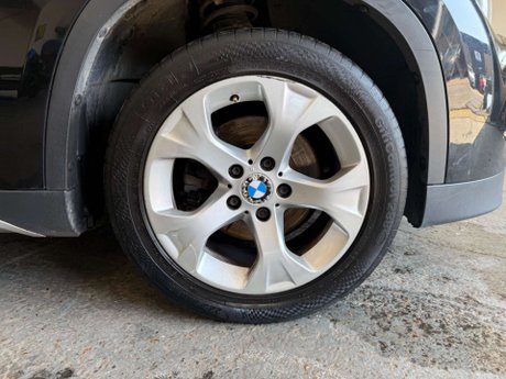 BMW X1 2.0 20d SE Steptronic xDrive Euro 5 5dr 21