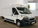 Peugeot Boxer 2.2 Boxer 335 Professional Prem+ L2H2 BHDi