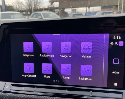 Volkswagen Golf 1.5 Golf R-Line TSI 5dr 35