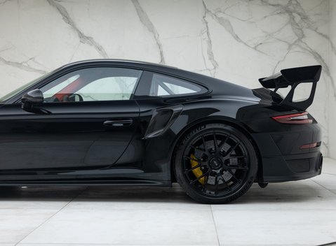 Porsche 911 (991) GT2 RS Weissach 58
