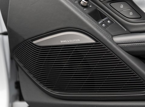 Audi R8 V10 Plus Spyder 21