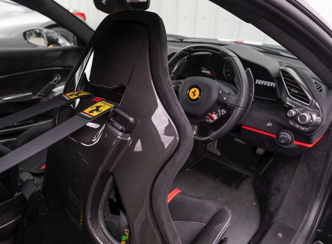 Ferrari 488 Pista 14