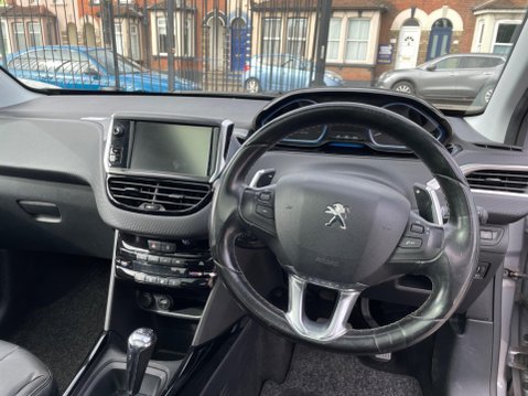 Peugeot 2008 1.2 e-VTi PureTech Allure EGC Euro 6 (s/s) 5dr 9
