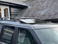 Land Rover Discovery 3.0 SD V6 HSE SUV 5dr Diesel Auto 4WD Euro 5 (s/s) (255 bhp) 46