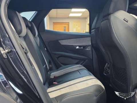 Peugeot 3008 1.6 13.2kWh GT e-EAT 4WD Euro 6 (s/s) 5dr 68